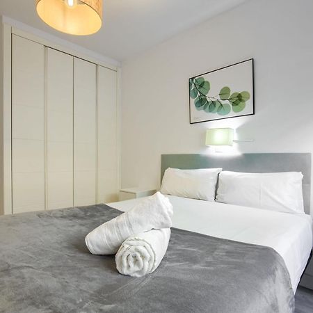 Dobo Madrid Ventas Lägenhet Exteriör bild