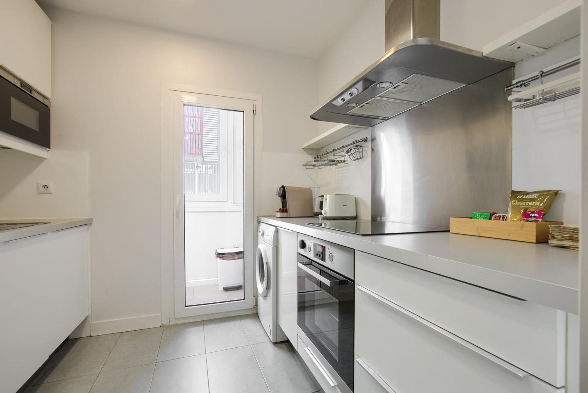 Dobo Madrid Ventas Lägenhet Exteriör bild